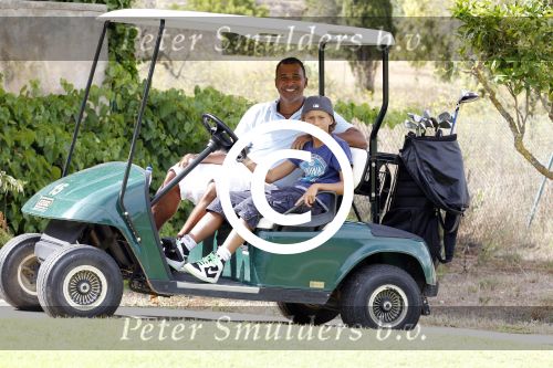 Ibiza 24 juli 2011
Ruud Gullit met zoon Maxim op ibiza aan het Golfen met Pierre en Sidney van Hooijdonk.
Peter Smulders bv