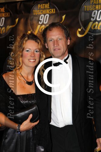 Amsterdam 28 oktober 2011
Tuschinski bestaat 90 jaar. Steven de Jong met vrouw
Peter Smulders bv