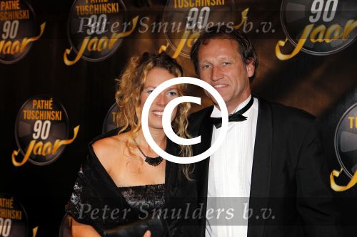 Amsterdam 28 oktober 2011
Tuschinski bestaat 90 jaar. Steven de Jong met vrouw
Peter Smulders bv