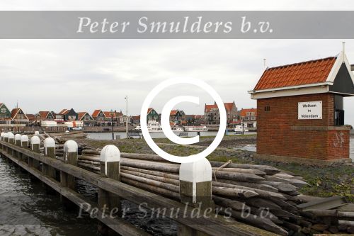 Volendam 27 oktober 2011
Jan Smit krijgt cd , gouden plaat en onderscheiding van de stad Volendam.
Peter Smulders bv