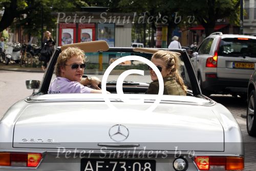 Amsterdam 20 augustus 2011
Wesly Bronkhorst met zijn vriendin Renee Gunning in Mercedes cabrio.
Peter Smulders bv