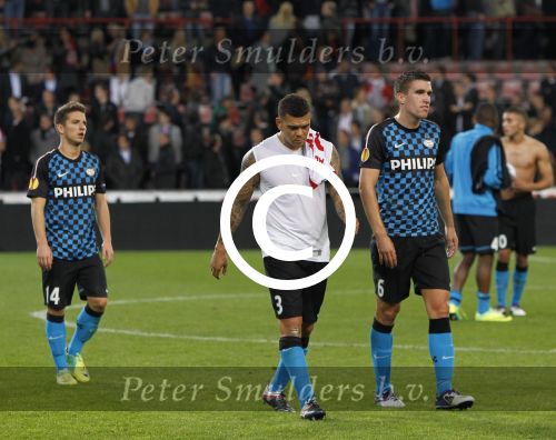 Eindhoven,4 November 2011
Uefa Europa League wedstrijd PSV-Hapoel Tel-Aviv FC, eindstand 3-3
Een teleurgestelde Wilfred Bouma en Kevin Strootman
Foto Junior Smulders
