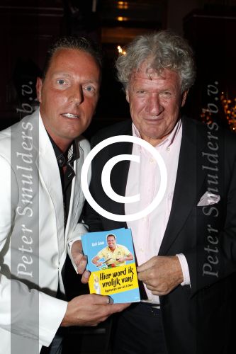 Leiden 11 oktober 2011
Presentatie boek Rob Geus in Leiden. Willibrord Frequin
Peter Smulders bv