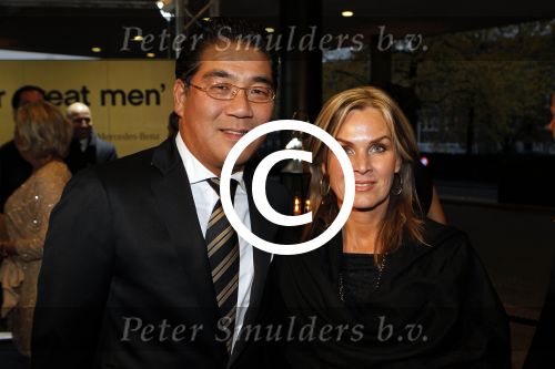 Amsterdam 29 oktober 2011
JFK Gala in het okura hotel. Wong Yip met partner
Peter Smulders bv