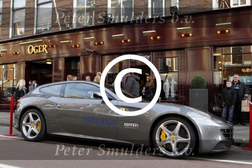 Amsterdam 27 oktober 2011
Opening Woolrich winkel bij oger. Ferrari
Peter Smulders bv