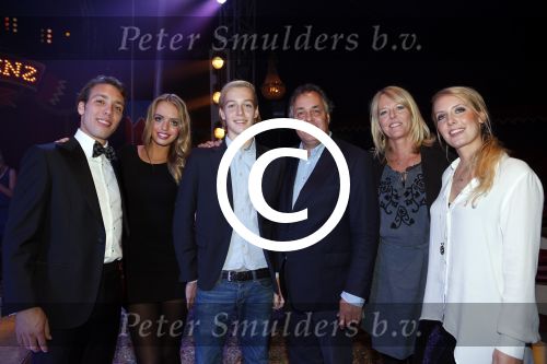 Den Haag 27 oktober 2012
Princess Hockey model of the year bij circus Renz. Aad en Dorien Ouborg met hun kinderen
Peter Smulders bv