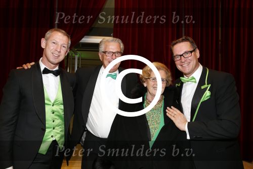 Amsterdam 4 november 2012
Premiere Shrek in het theater van de RAI. Albert Verlinde met Onno Hoes en zijn ouders
Peter Smulders bv