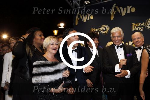 Amsterdam 19 oktober 2012
Televizier ring in carre. Ali B met Dennie Christian Ben Cramer en Corry Konings
Peter Smulders bv