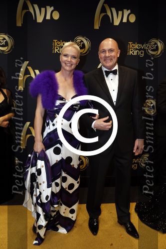 Amsterdam 19 oktober 2012
Televizier ring in carre. Andre Kuipers met vrouw
Peter Smulders bv