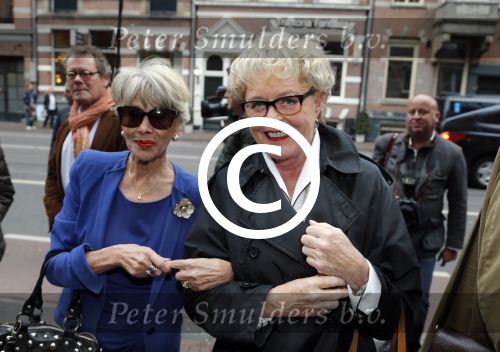 Amsterdam 24 oktober 2012
Presentatie boek/biografie Joop v d Ende in het nieuwe de la mar theater. Anneke Gronloh met Marianne v Wijnkoop
Peter Smulders bv