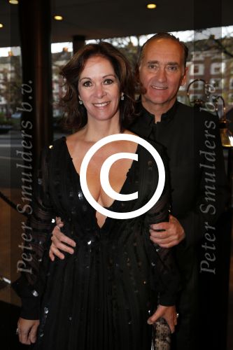 Amsterdam 27 oktober 2012
JFK gala in het okura hotel. Annemarie v Gaal met vriend
Peter Smulders bv