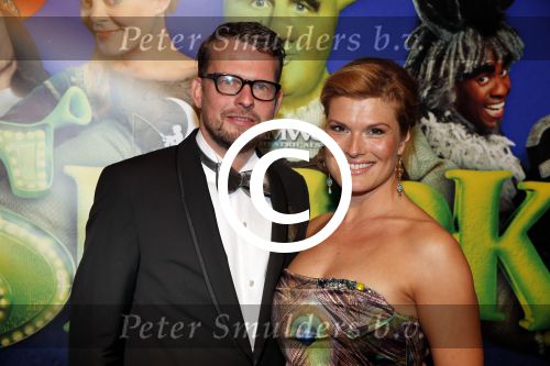 Amsterdam 4 november 2012
Premiere Shrek in het theater van de RAI. Anouk v Nes met man
Peter Smulders bv