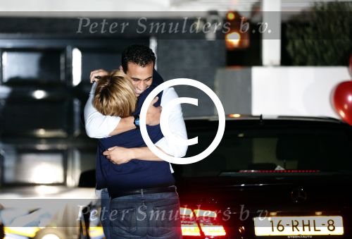 Zoetermeer Amsterdam 9 november 2012
Estelle Cruijff haalt haar vriend Badr Hari op bij de gevangenis in Zoetermeer en rijdt daarna naar haar huis toe in Amsterdam.
Peter Smulders bv