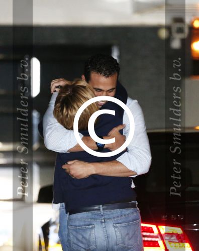 Zoetermeer Amsterdam 9 november 2012
Estelle Cruijff haalt haar vriend Badr Hari op bij de gevangenis in Zoetermeer en rijdt daarna naar haar huis toe in Amsterdam.
Peter Smulders bv