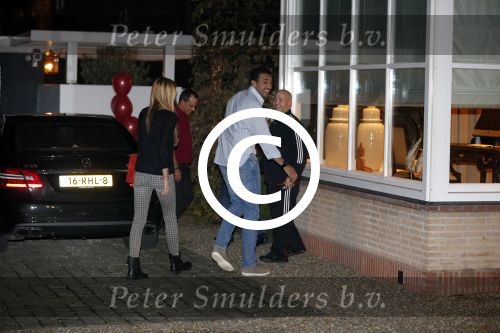 Zoetermeer Amsterdam 9 november 2012
Estelle Cruijff haalt haar vriend Badr Hari op bij de gevangenis in Zoetermeer en rijdt daarna naar haar huis toe in Amsterdam.
Peter Smulders bv