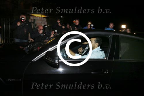 Zoetermeer Amsterdam 9 november 2012
Estelle Cruijff haalt haar vriend Badr Hari op bij de gevangenis in Zoetermeer en rijdt daarna naar haar huis toe in Amsterdam.
Peter Smulders bv