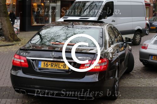 Amsterdam 12 november 2012
Badr Hari en Estelle Cruijff in de cornelis schuytstraat. Badr wordt geinterviewd door powned.
Peter Smulders bv