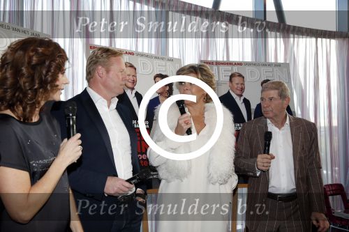 Ridderkerk 20 november 2012
Presentatie blad helden met Ronald en Bartina Koeman op de cover.
Peter Smulders bv