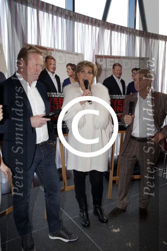 Ridderkerk 20 november 2012
Presentatie blad helden met Ronald en Bartina Koeman op de cover.
Peter Smulders bv