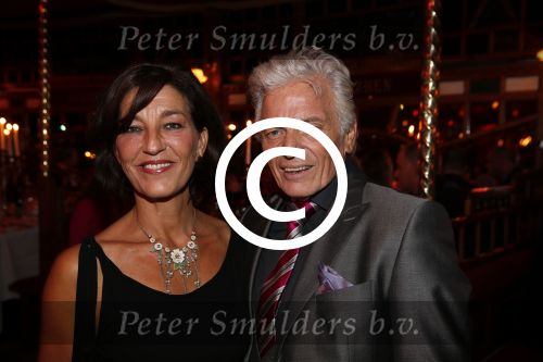 Amsterdam 8 november 2012
Premiere Palazzo bij de amsterdam arena. Ben Cramer met vrouw
Peter Smulders bv