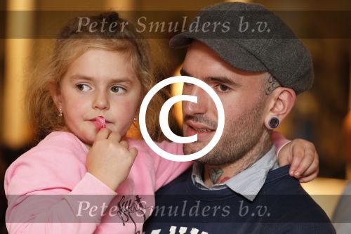 Amsterdam 8 november 2012
Presentatie Rehab Ben Saunders schoenen. Ook zijn dochter Stacey en ouders zijn aanwezig.
Peter Smulders bv