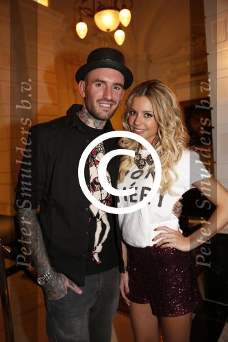 Amsterdam 12 november 2012
Beau monde awards in het amstel hotel. Ben Saunders met zijn vriendin Keet
Peter Smulders bv