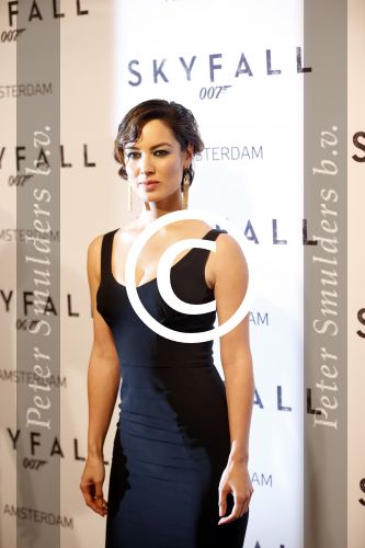 Amsterdam 28 oktober 2012
Premiere James Bond film skyfall in Tuschinski. bond girl Berenice Marlohe
Peter Smulders bv