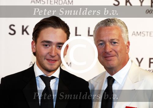Amsterdam 28 oktober 2012
Premiere James Bond film skyfall in Tuschinski. Bram en Nathan Mosckowicz
Peter Smulders bv