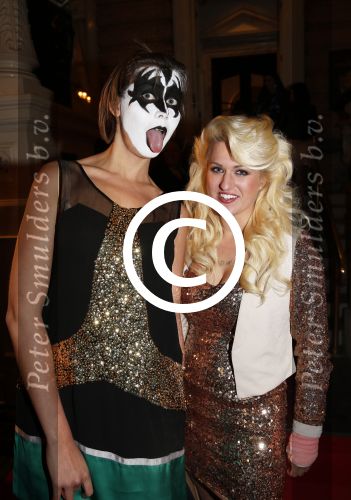 Amsterdam 12 november 2012
Beau monde awards in het amstel hotel. Britt Dekker met Ymke
Peter Smulders bv