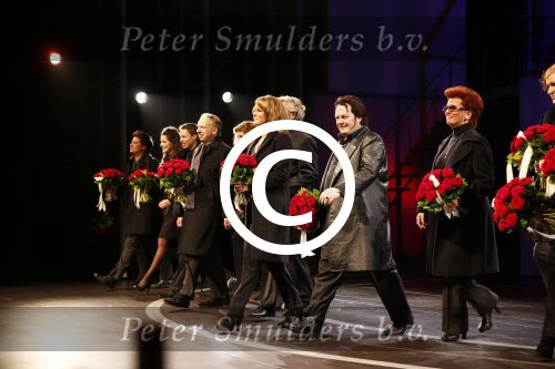 Amsterdam 11 november 2012
Premiere Zij gelooft in mij in het nieuwe de la mar.Chantal janzen met Martijn Fischer en cast
Peter Smulders bv
