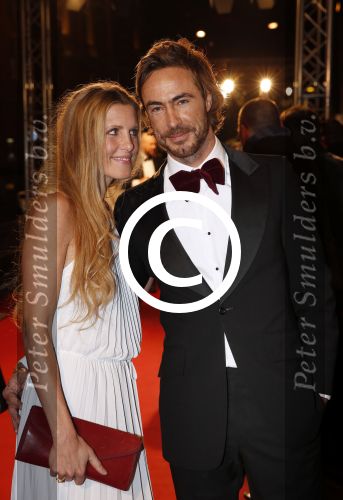Amsterdam 19 november 2012
Premiere alles is familie in het nieuwe de la mar theater. Chris Zegers met zijn vriendin 
Peter Smulders bv