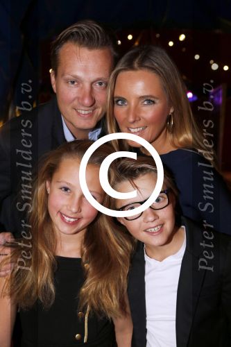 Den Haag 27 oktober 2012
Princess Hockey model of the year bij circus Renz. david Bijlsma met vrouw en kinderen
Peter Smulders bv
