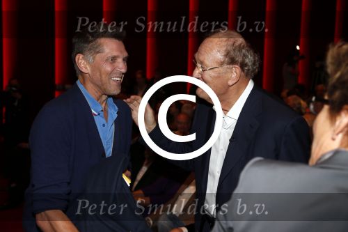Amsterdam 24 oktober 2012
Presentatie boek/biografie Joop v d Ende in het nieuwe de la mar theater. Joop met erwin Olaf
Peter Smulders bv