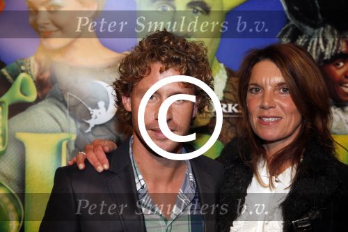 Amsterdam 4 november 2012
Premiere Shrek in het theater van de RAI. Ewout Genemans met Minousch Jorissen
Peter Smulders bv
