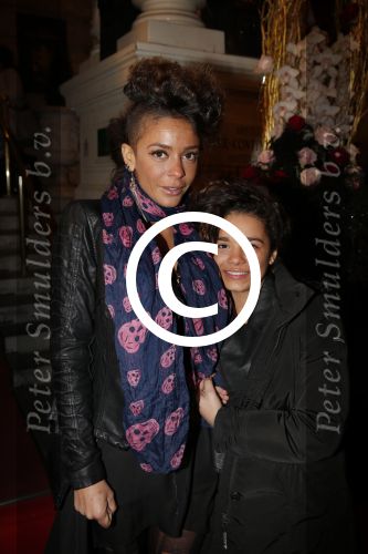 Amsterdam 12 november 2012
Beau monde awards in het amstel hotel. fajah Lourens met dochter
Peter Smulders bv