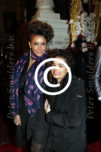 Amsterdam 12 november 2012
Beau monde awards in het amstel hotel. fajah Lourens met dochter
Peter Smulders bv