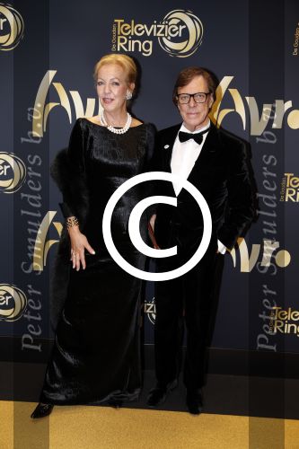 Amsterdam 19 oktober 2012
Televizier ring in carre. Frans Molenaar met beste vriendin
Peter Smulders bv