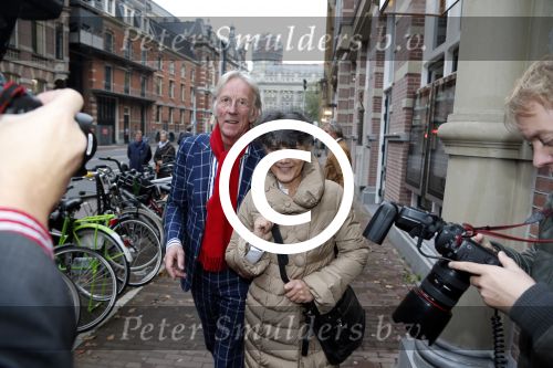 Amsterdam 24 oktober 2012
Presentatie boek/biografie Joop v d Ende in het nieuwe de la mar theater. Freek de Jonge met vrouw
Peter Smulders bv