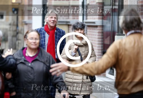Amsterdam 24 oktober 2012
Presentatie boek/biografie Joop v d Ende in het nieuwe de la mar theater. Freek de Jonge met vrouw
Peter Smulders bv
