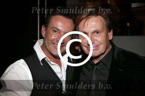 Amsterdam 11 november 2012
Premiere Zij gelooft in mij in het nieuwe de la mar. Gerard Joling met Hennie Huisman
Peter Smulders bv