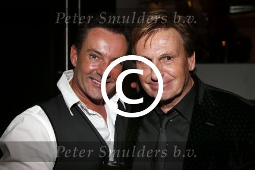 Amsterdam 11 november 2012
Premiere Zij gelooft in mij in het nieuwe de la mar. Gerard Joling met Hennie Huisman
Peter Smulders bv