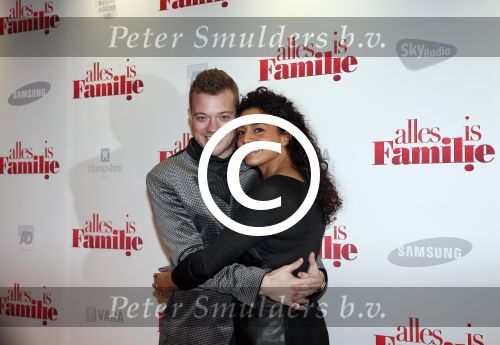 Amsterdam 19 november 2012
Premiere alles is familie in het nieuwe de la mar theater. Gers Pardoel met vriendin
Peter Smulders bv
