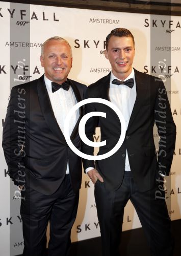 Amsterdam 28 oktober 2012
Premiere James Bond film skyfall in Tuschinski. Gordon met een vriend
Peter Smulders bv