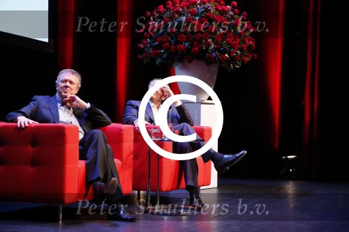 Amsterdam 24 oktober 2012
Presentatie boek/biografie Joop v d Ende in het nieuwe de la mar theater. Joop met de schrijver Herman v Gelder
Peter Smulders bv