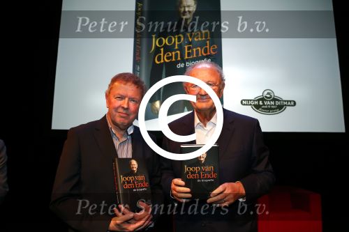 Amsterdam 24 oktober 2012
Presentatie boek/biografie Joop v d Ende in het nieuwe de la mar theater. Joop met de schrijver Herman v Gelder
Peter Smulders bv