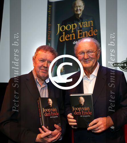 Amsterdam 24 oktober 2012
Presentatie boek/biografie Joop v d Ende in het nieuwe de la mar theater. Joop met de schrijver Herman v Gelder
Peter Smulders bv