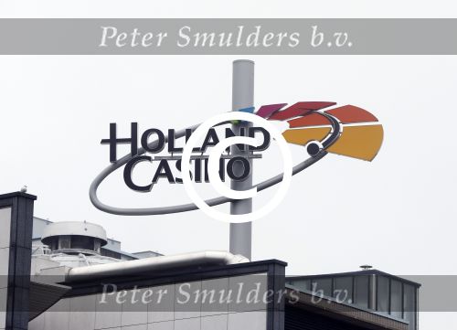 Amsterdam 19 november 2012
Logo Holland casino bij het max euweplein.
Peter Smulders bv