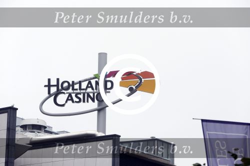 Amsterdam 19 november 2012
Logo Holland casino bij het max euweplein.
Peter Smulders bv