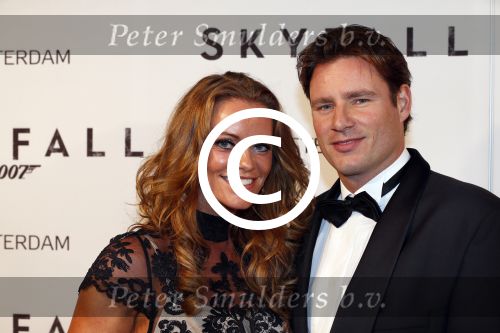 Amsterdam 28 oktober 2012
Premiere James Bond film skyfall in Tuschinski. inge de Bruijn met een vriend
Peter Smulders bv