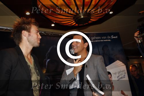 Volendam 18 oktober 2012
Presentatie boek Jan Smit bij Old dutch. jan met Eddy Veerman
Peter Smulders bv